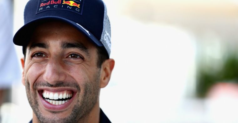 Ricciardo hungry for Hamilton challenge at Mercedes