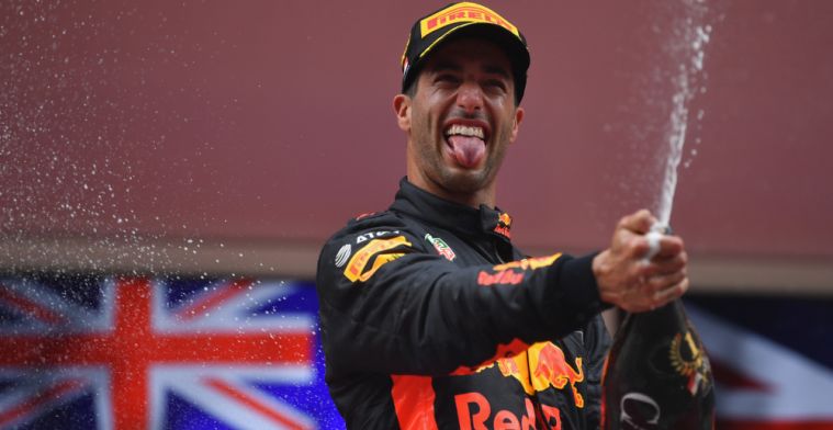 Hamilton: Ricciardo lacks options beyond Red Bull for 2019