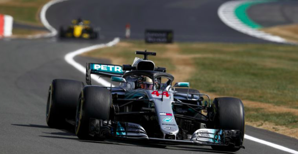 Mercedes take the blame for Hamilton's bad start