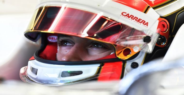Vettel: No rush for Leclerc to make Ferrari switch