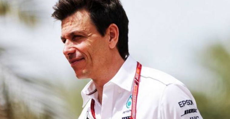 Wolff wants to 'give Schumacher time'