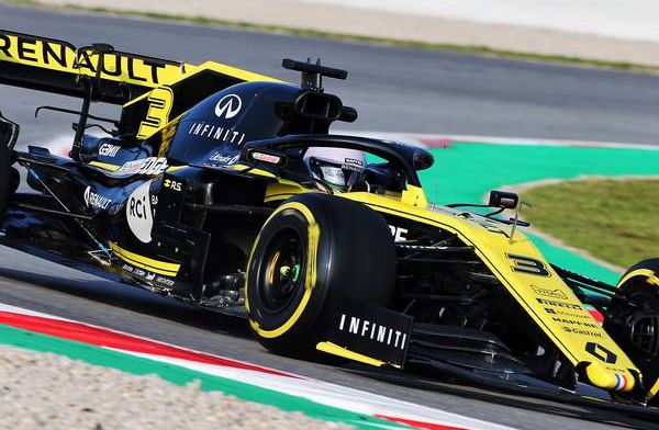 Ricciardo feel at home in cosy Renault RS19