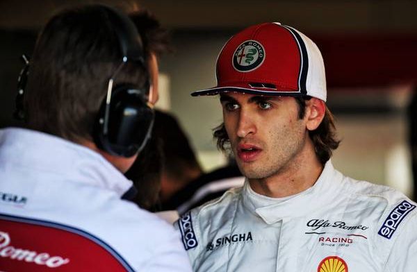 WATCH: Giovinazzi crashes out of FP1!