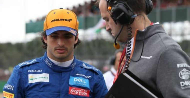 Carlos Sainz insists he isn't in the shadow of Fernando Alonso