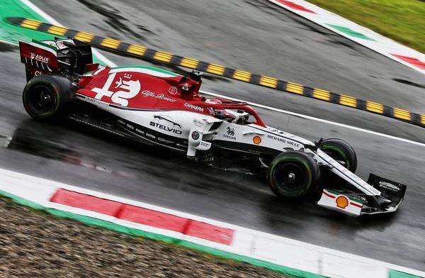 Watch: Kimi Raikkonen parks his Alfa in the gravel at Monza!