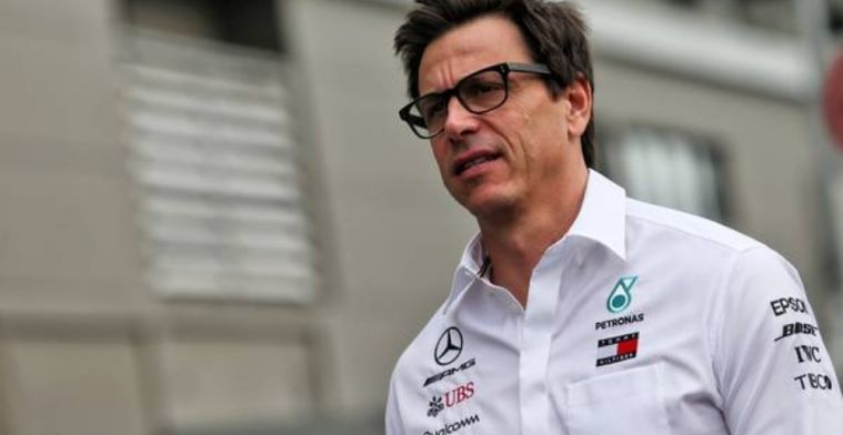 Wolff admits Mercedes can't be happy with P4 and P5 in Singapore