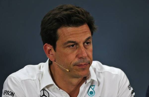 Wolff: We saw that Ricciardo did not slow down on the hard tyre