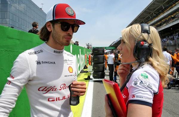 Giovinazzi celebrates his new F1 contract with his best result of the season 