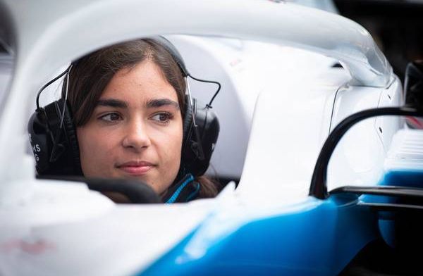 Jamie Chadwick: Formula 1 teams must take risks with young drivers