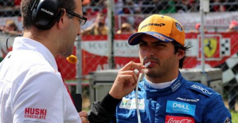 Sainz: I don't think about it. It's normal, it's nothing special