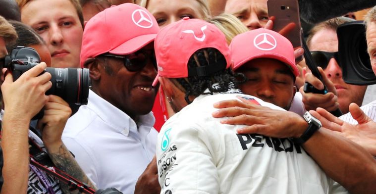 Lewis Hamilton helped his brother dealing with bullies