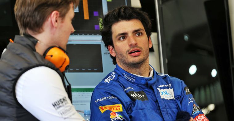 Ex team boss of Sainz: Think the pressure is on Leclerc's shoulders