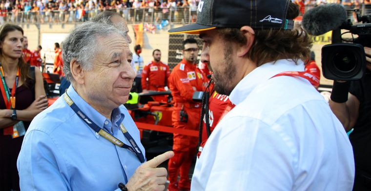 Various media: 'Alonso returns to Formula 1 at Renault'.
