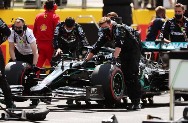 Palmer sees disastrous outcome for Bottas and luck for Hamilton