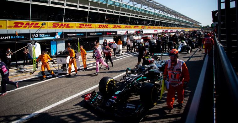 Brundle: All teams realised that the pit lane was closed, except...