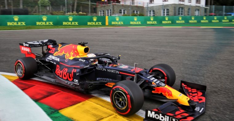 Video: Does Verstappen have parking sensors on his Red Bull?!
