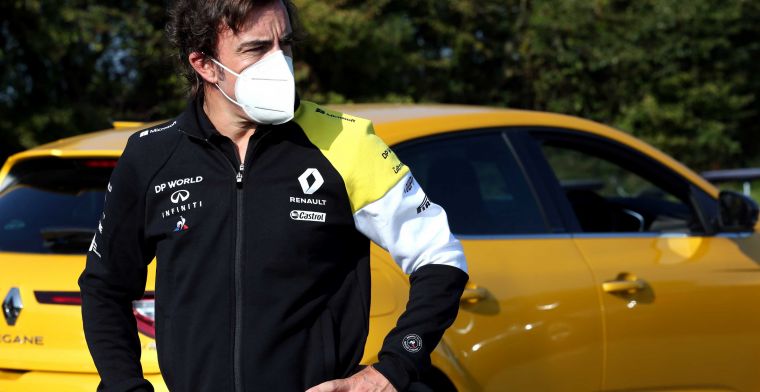 Renault uses filming day to have Alonso tested in the Renault on Tuesday