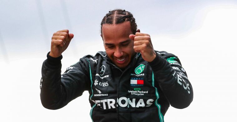 Hamilton doesn't need to be knighted: ''I didn't save anybody''