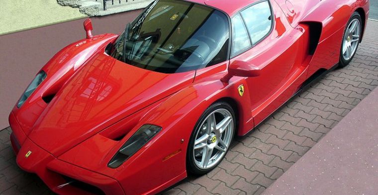 Vettel sells eight very expensive sports cars from Ferrari, Mercedes and BMW