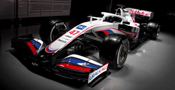 Haas F1 launch car with new title sponsorship with Uralkali