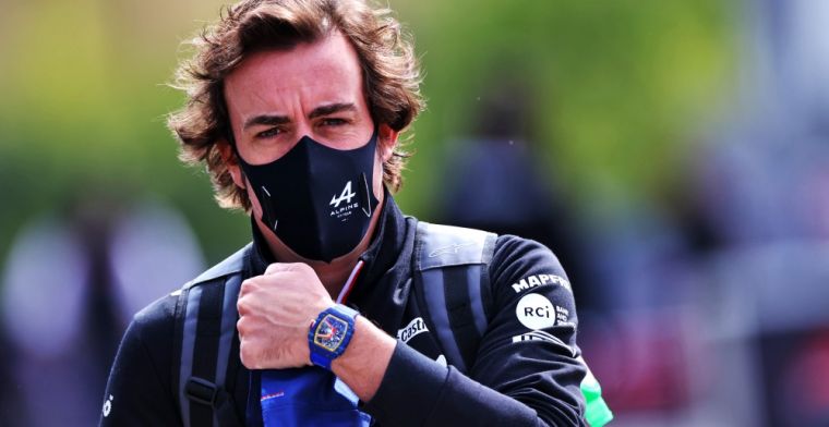 Alonso postpones biography until after race career: 'Otherwise it's a bit strange'