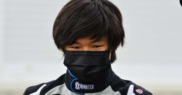 A future world champion? Mercedes signs young Chinese talent
