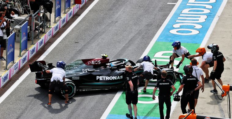 Bottas describes pit lane spin as 'a normal mistake'