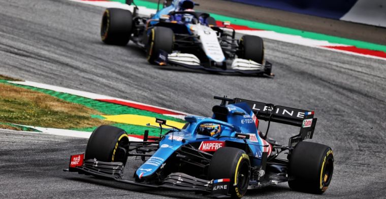 Alonso 'sad' to take point from Russell in Austria