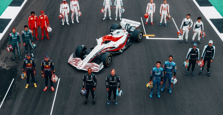 More photos of the 2022-spec Formula 1 car!