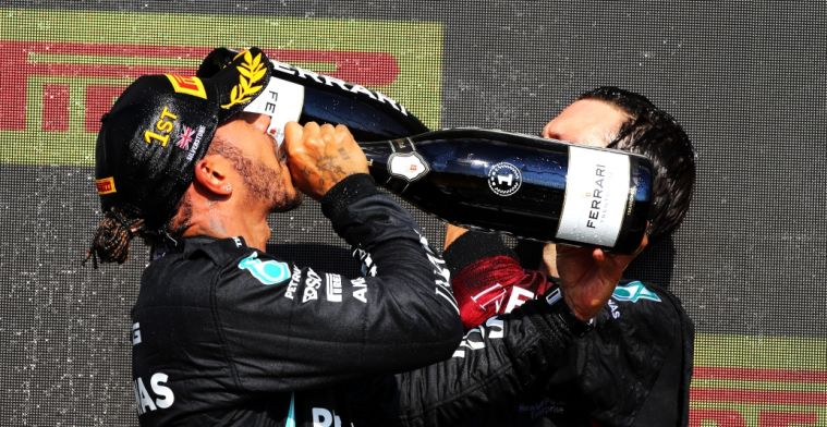 Barichello: Hamilton needed bigger penalty after crash with Verstappen