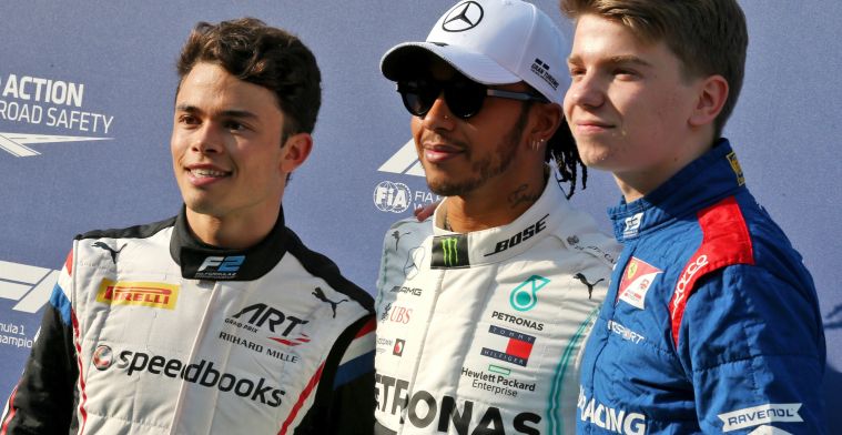 De Vries reacts to Williams rumours: 'I read that rumour too'