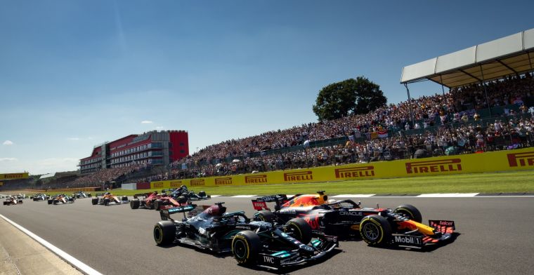 'It’s going to be fascinating to watch the dynamic between Verstappen en Hamilton'
