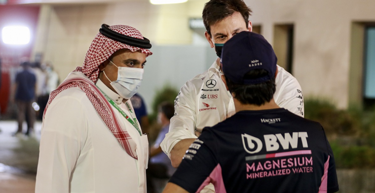 Promoter GP of Saudi Arabia talks to drivers about human rights