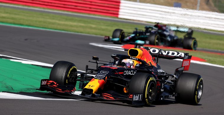 New footage shows how far Verstappen deviated from his line to avoid clash