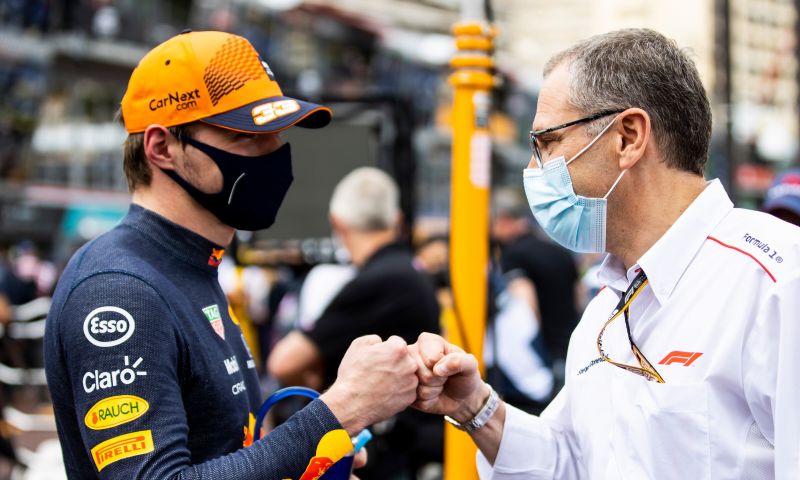 F1 Boss Told Hamilton To Call Verstappen: "Shocking On The One Hand ...