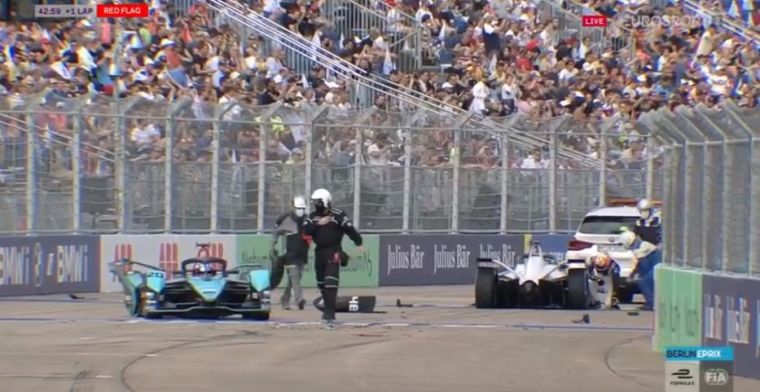 Drama at start of final Formula E race: title rivals hit each other