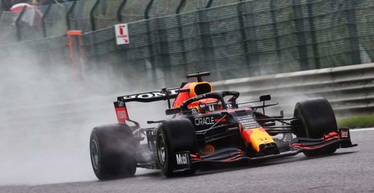 International press: 'Verstappen wins parody of a race'