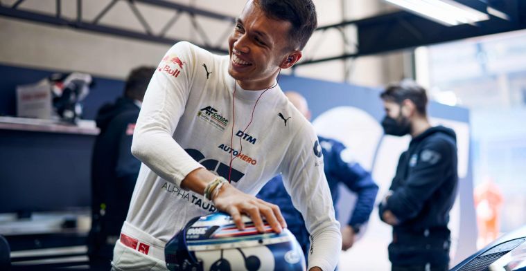 'Albon spotted during photo shoot and appears to be on his way to Williams'