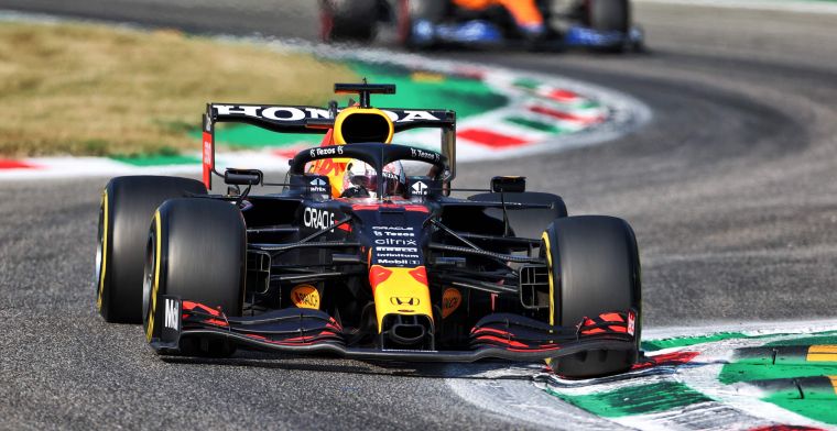 Pirelli calculates: Verstappen lucky Hamilton won't start from P2