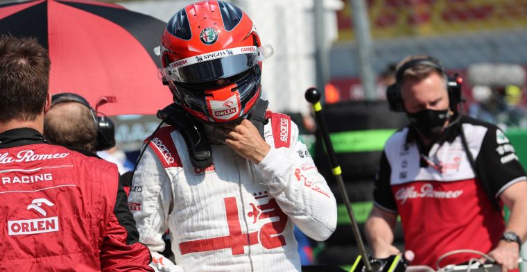 Is Kubica eyeing Vettel's seat? 'Has a big name behind him'