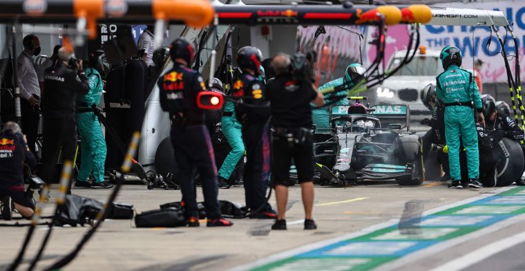 New rules help Mercedes? Fastest pit stop in Sochi for Bottas