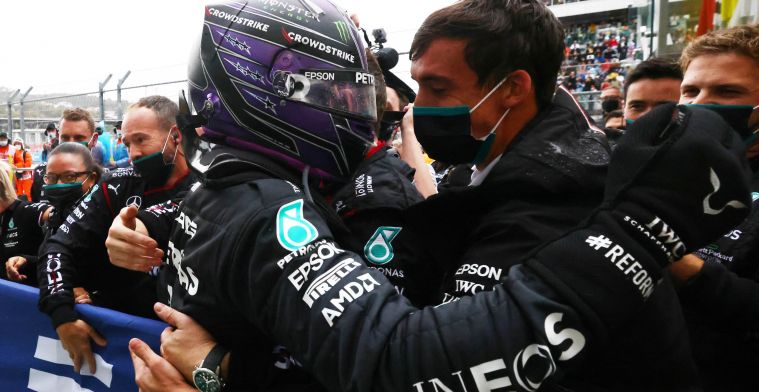 When is the best time for Mercedes and Hamilton to switch engines?