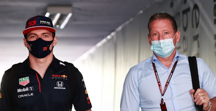 Wrong guess on Jos Verstappen website: Max makes it to F1 sooner than expected