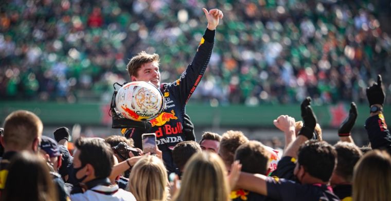 Footage of Red Bull celebrating after Verstappen's victory