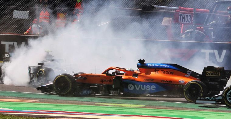 Mercedes blames stewards for failing to look at Bottas incident