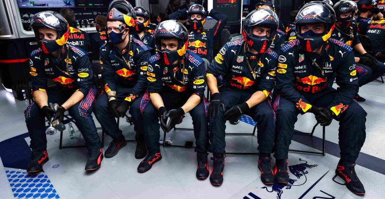 Red Bull and Mercedes now make each other's lives difficult in the pit lane too