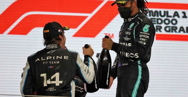 Alonso praises Hamilton: 'Be at your very best to beat him'.