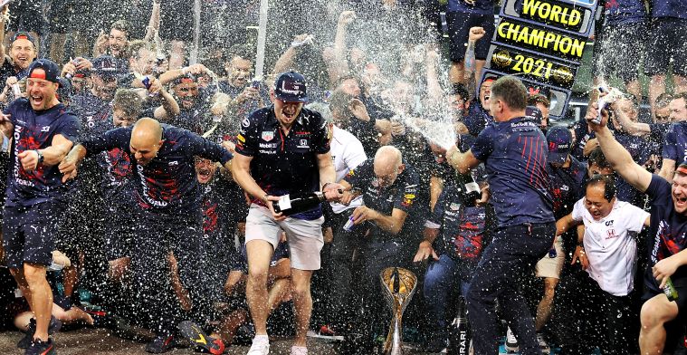 The grid agrees: 'Congratulations to Verstappen and Hamilton'