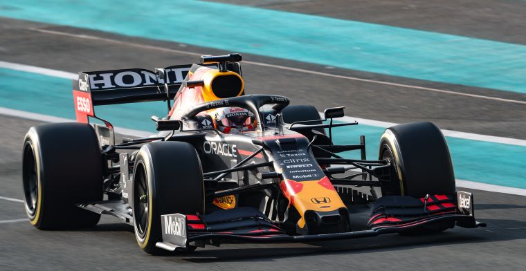 Verstappen already shows gold won during tests in Abu Dhabi