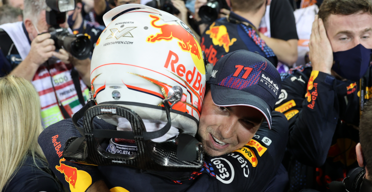 Verstappen laughs at Perez: 'It's going to be more than a beer!'